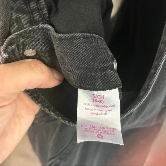 NOBO size 3/5 Juniors black denim overall shorts. GUC. Fits size 14/16 as well - Picture 4 of 8